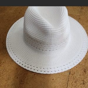 David and Young White Sun Beach Hat Women’s Packable